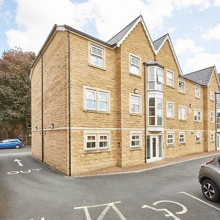 Host & - Mowbray * Harrogate